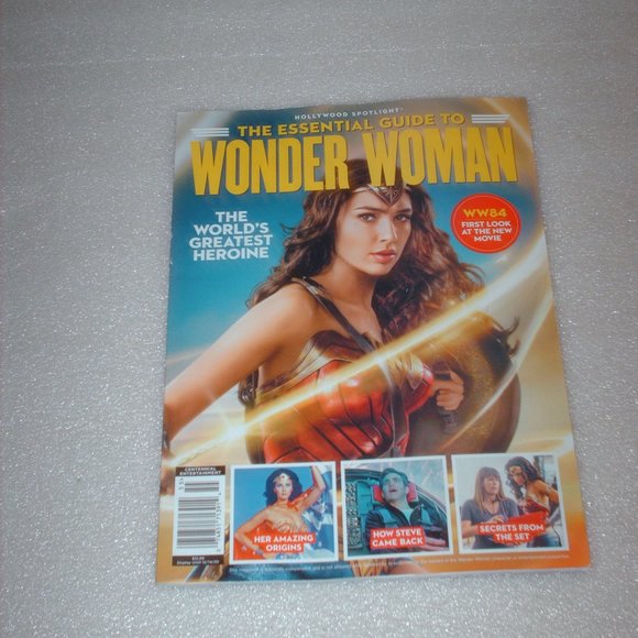 2 Marvel & DC Comics magazines - Picture 11 of 16